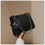 Elegant Noir Chain Handbag